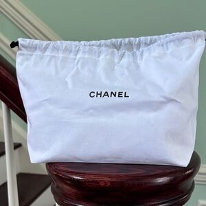 CHANEL White Drawstring Dust Bag